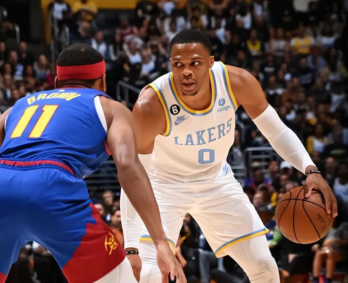 爱游戏登录入口Ming关键节点关键助攻，掘金带队取胜！的简单介绍