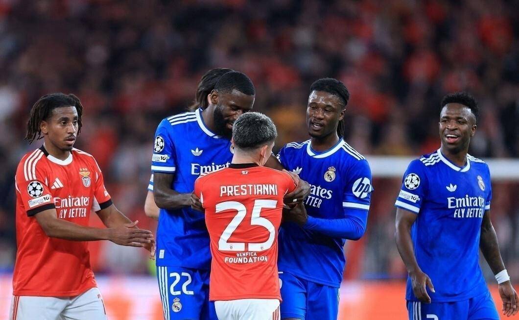 主核心关键词包含重磅！转折点本菲卡强势反弹马德里竞技清晨强势反弹，巴黎圣日耳曼集结日止住颓势的词条